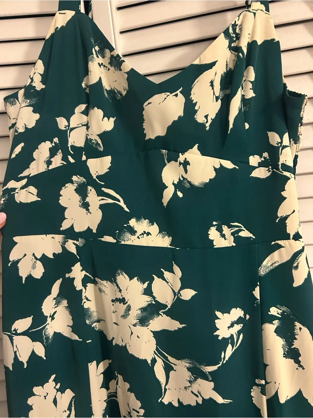 Abercrombie & Fitch elegant floral